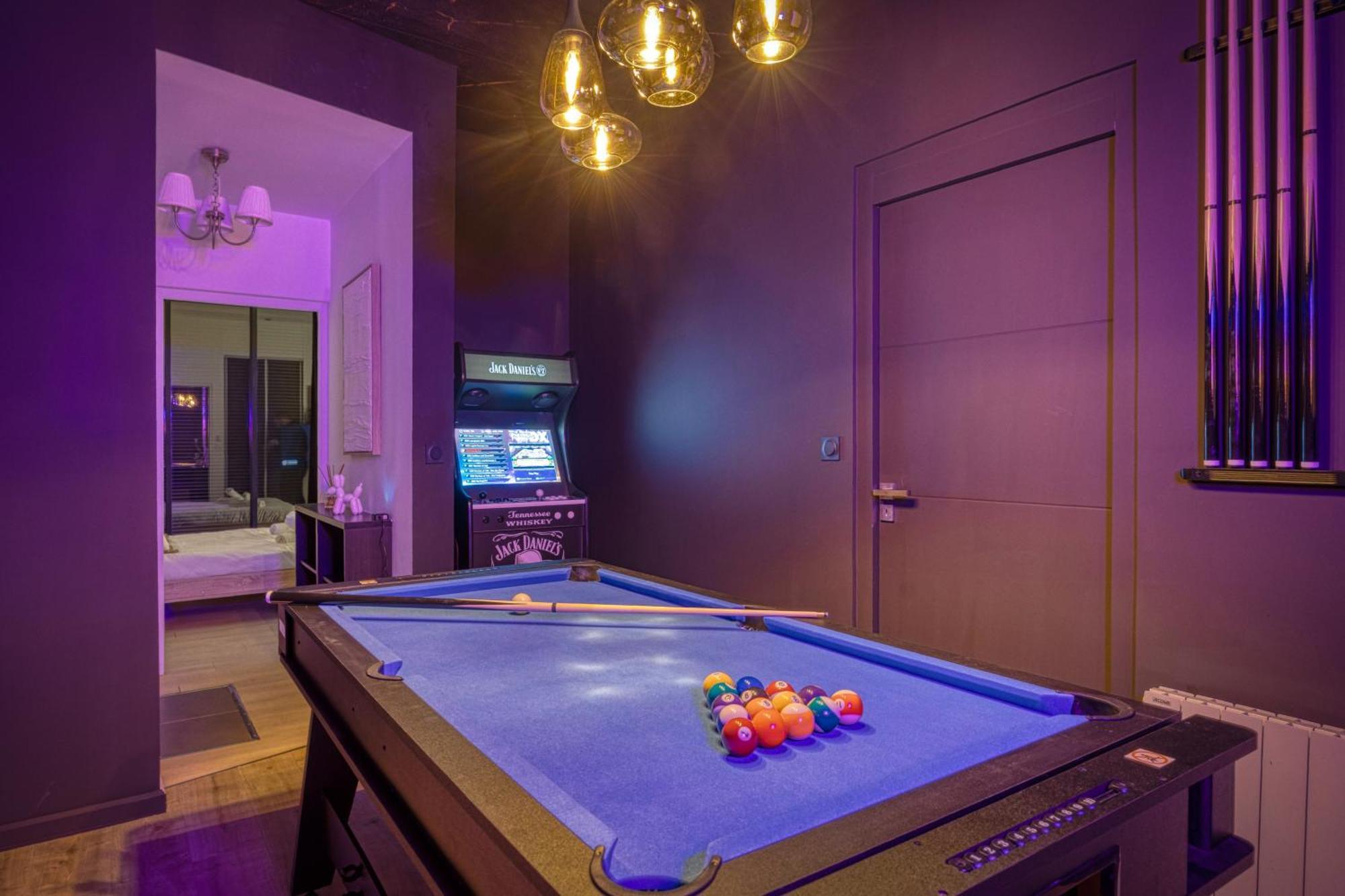 La Villa - Piscine / Karaoke / Jeux Fontaine  Ngoại thất bức ảnh